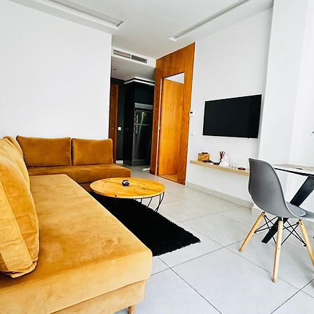 Appartement De Charme Terrasse Parking Καζαμπλάνκα Εξωτερικό φωτογραφία